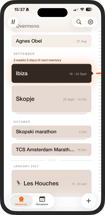 Memento app preview showing upcoming memories